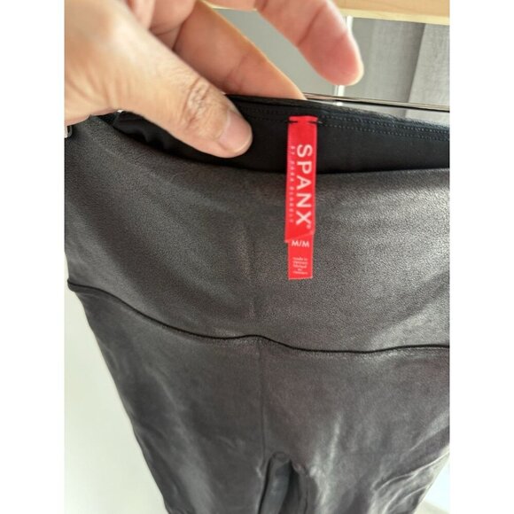 SPANX Faux Leather Moto Leggings Tummy Control Black Womens Size Medium Mid Rise - Picture 5 of 8